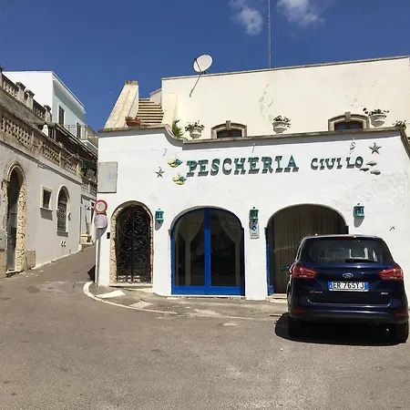 Li Zinzuli * Castro (Lecce)
